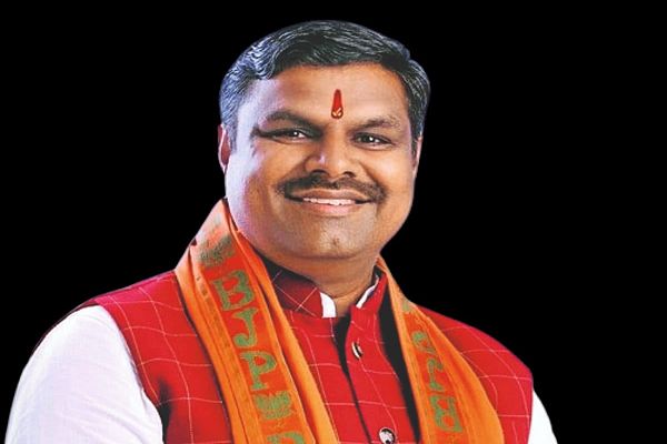  &rsquo;शिक्षा मंत्री की पहल पर विद्यार्थियों को बड़ी राहत, अब शैक्षणिक दस्तावेजों के लिए नहीं लगाने पड़ेंगे चक्कर&rsquo;
