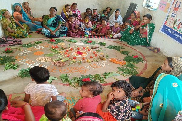 आंगन मिलन से पोषण जागरूकता को मिला जनसहभागिता का आधार