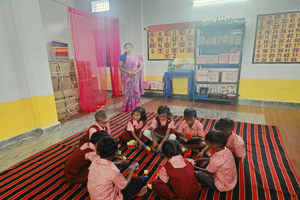 सेवा संकल्प अभियान : सेवा की कहानी: किराए के दो कमरों से सुविधायुक्त भवन तक, भाटापारा आंगनबाड़ी केंद्र को मिला अपना घर