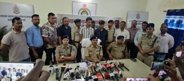 बालोद तेजाब कांड : एकतरफा प्यार में अंधी सनक, 8 घंटे के भीतर पुलिस की गिरफ्त में साजिशकर्ता प्रेमी और उसका साथी फिरोज अहमद खान