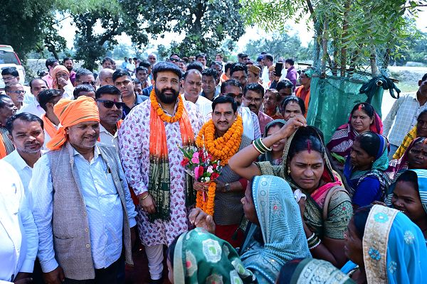  *सेवा संकल्प अभियान के तहत चपोरा में महतारी सदन का लोकार्पण, सेवा सेतु में सुनीं जनसमस्याएं*
