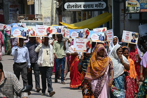 सेवा, समर्पण और जनभागीदारी के संदेश के साथ धमतरी में निकली &lsquo;सेवा ज्योति यात्रा&rsquo;