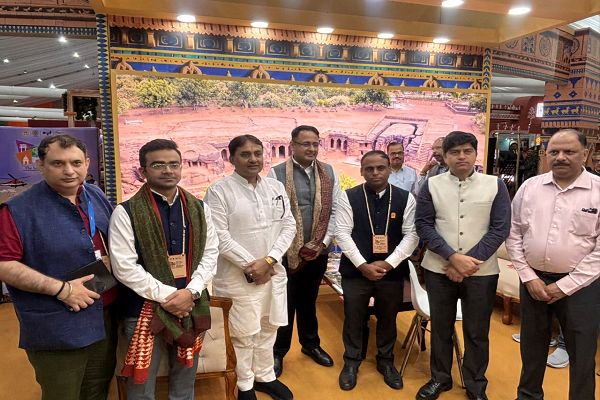  *मध्यप्रदेश ट्रैवल मार्ट में छत्तीसगढ़ पर्यटन की प्रभावशाली उपस्थिति, अंतर्राज्यीय पर्यटन सहयोग को मिला नया आयाम*