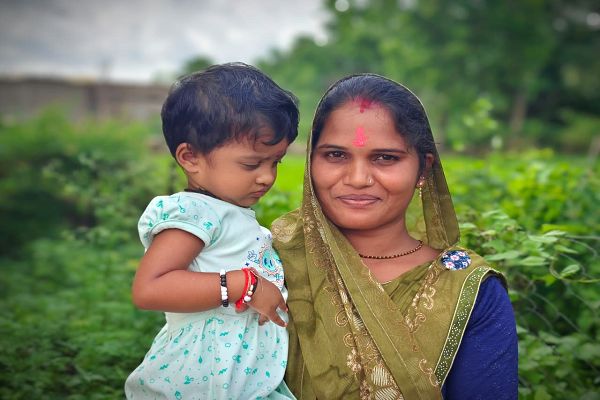 शासन की जनकल्याणकारी योजनाओं से संवर रही सेहत और भविष्य