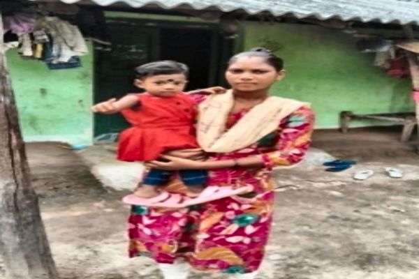 सेवा की कहानी : नदी और दुर्गम रास्तों की बाधा पार कर शशिकला तक पहुंची मातृत्व की सौगात, मिला पीएम मातृ वंदना योजना का लाभ