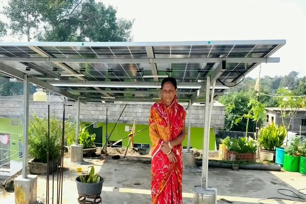  सेवा की कहानी : पीएम सूर्य घर योजना से बिजली बिल में बड़ी बचत, सोलर पैनल से अतिरिक्त बिजली ग्रिड में पहुंच रही