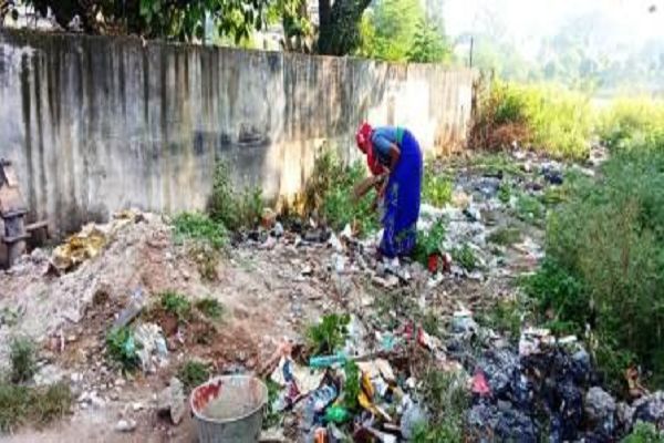 नगर पालिका परिषद दंतेवाड़ा व बारसूर में चलाया गया स्वच्छता अभियान