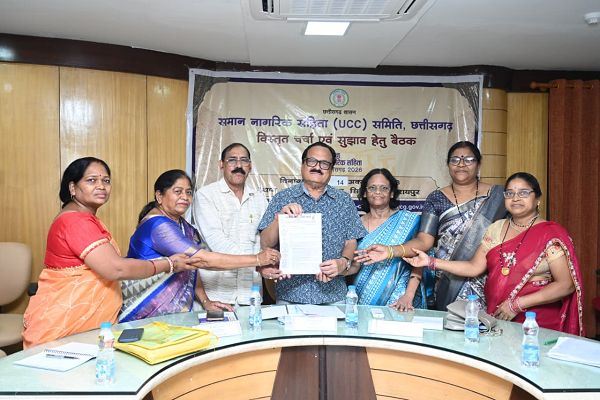 समान नागरिक संहिता पर उच्च स्तरीय समिति के समक्ष विभिन्न संगठनों व सामाजिक प्रतिनिधियों ने रखे अपने सुझाव