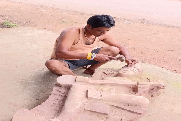 मुख्यमंत्री नोनी सशक्तिकरण सहायता योजना से ऐश्वर्या की शिक्षा को मिला संबल