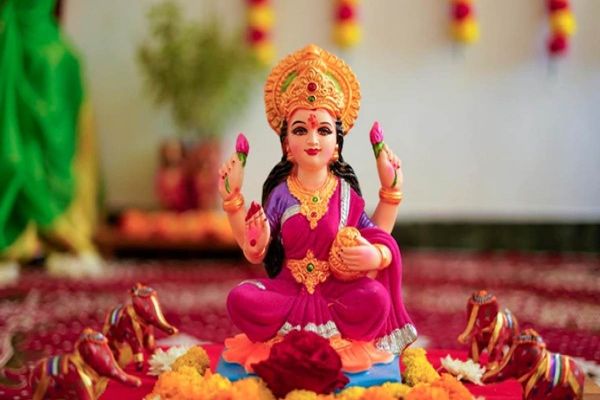 उदयातिथि में पुष्य नक्षत्र के होने से आज भी खरीदी है फलदायी