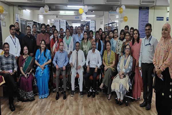 मैट्स विश्वविद्यालय में राष्ट्रीय पुस्तकालयाध्यक्ष दिवस सम्पन्न छात्रों द्वारा भाषण, कविता व पोस्टर कला का प्रदर्शन