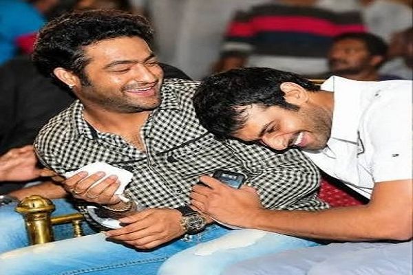 फिल्मों से परे हैं NTR की दोस्ती, डालें उनके स्पेशल बॉन्ड्स पर एक नजर...
