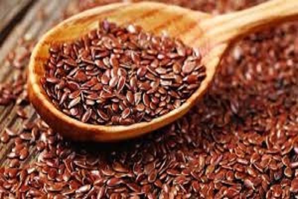 अलसी खाने के फायदे ; गंदे कोलेस्ट्रॉल को बाहर निकाले 