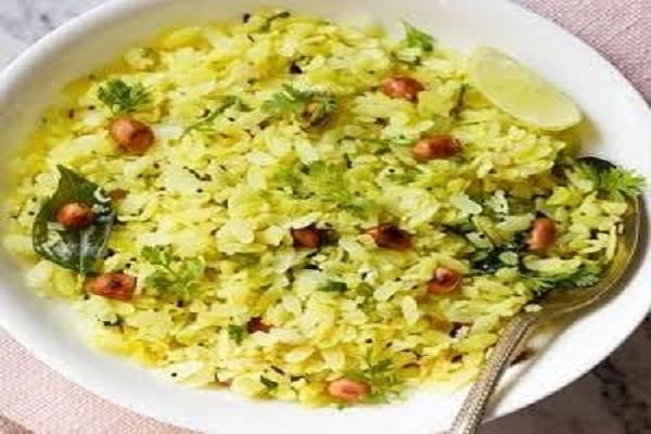 पोषक तत्वों से भरपूर है पोहा