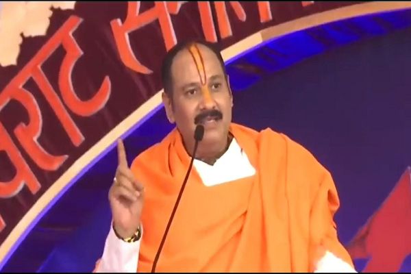 धर्म संसद में प्रदीप मिश्रा बोले- शास्त्रों और शस्त्रों का साथ बनाकर चलना होगा, राष्ट्र बचाने की जिम्मेदारी हम सबकी