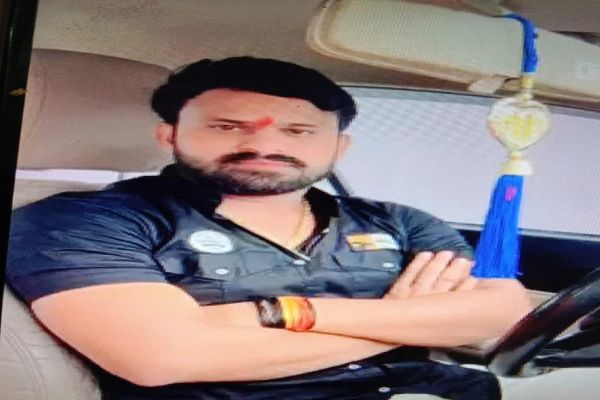 दिल दहला देने वाली वारदातः पति ने कार से पत्नी, 8 साल के बेटे और सास को कुचल कर मारने का किया प्रयास