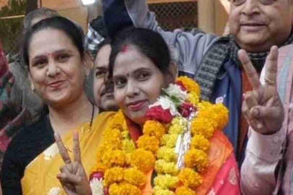 नगरीय निकाय उपचुनाव: वार्ड 39 में BJP प्रत्याशी अंजली पलैया चुनी गई पार्षद, कांग्रेस कैंडिडेट को इतने वोटों से दी मात
