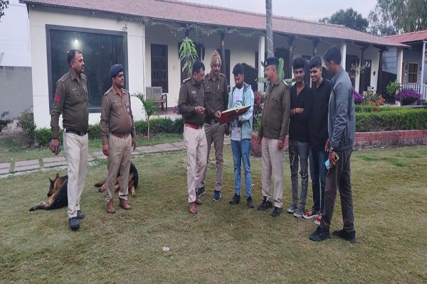 31st की पार्टी के लिए फार्म हाउस संचालकों को पुलिस की हिदायत: CCTV कैमरे होना अनिवार्य, ड्रग्स के नशे करते पाए गए तो संचालक पर भी दर्ज होगी FIR 