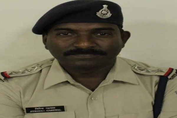 कॉल सेंटर मामले में बड़ी कार्रवाई: ऐशबाग थाना प्रभारी के खिलाफ मामला दर्ज, आरोपियों को बचाने 15 लाख में हुई थी डील