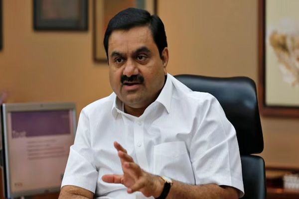 क्योंकि जिंदगी हमेशा दूसरा मौका देती है&hellip; छात्रा के सुसाइड पर बोले अदाणी, कहा- जीवन किसी भी परीक्षा से बड़ा होता है, असफलता को आखिरी मंजिल न समझें