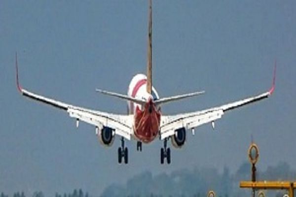 कई सांसदों को लेकर जा रहे Air India के विमान में आई खराबी