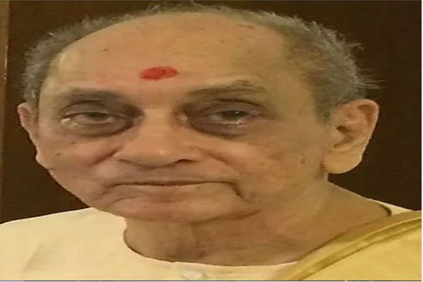 रेवा प्रसाद द्विवेदी को मिली काशी के कालिदास की उपाधि
