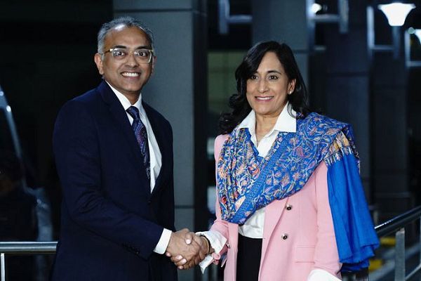 कनाडा की विदेश मंत्री अनीता आनंद भारत की दो दिन की यात्रा पर नई दिल्ली पहुंची