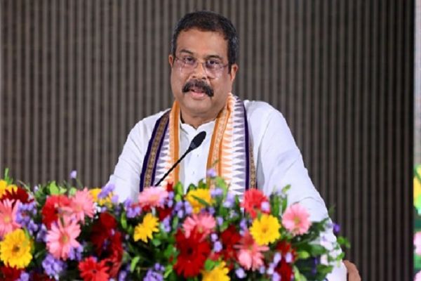 नीट विवाद के बाद इस्तीफा देने वाले धर्मेंद्र प्रधान बोले, मेरे लिए मंत्री पद युवाओं से बड़ा नहीं