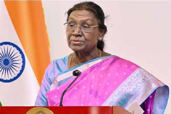 रक्षा-बंधन की पावन परंपरा प्राचीन काल से हमारी उपासना और संस्कृति का अंग: राष्ट्रपति मुर्मु