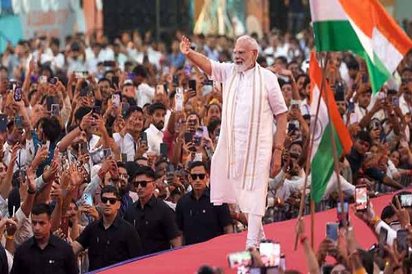 झूठ की गूंज को हरायेगा सचः मोदी