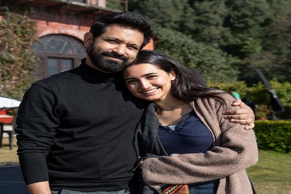 &lsquo;लिग्गी&rsquo; से &lsquo;मुसाफिर कैफे&rsquo; तक, वेदिका पिंटो अपने करियर में सही कदम बढ़ा रही हैं.