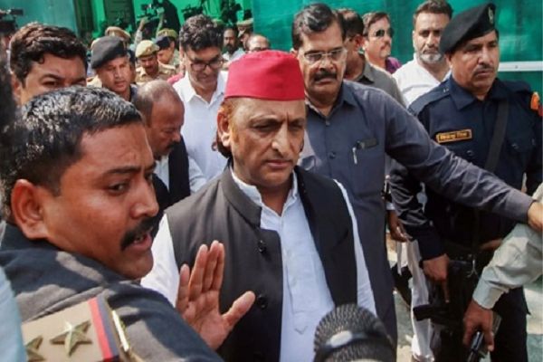 सीईसी ज्ञानेश कुमार के खिलाफ रामलीला मैदान में इंडिया ब्लाक रैली में शामिल होंगे अखिलेश यादव