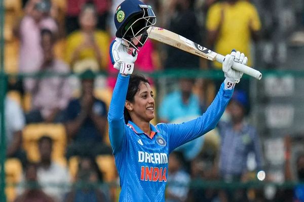 एक साल में चार शतक, विमेंस क्रिकेट में Smriti Mandhana ने रचा इतिहास; वनडे क्रिकेट की जड़ी नौवीं सेंचुरी