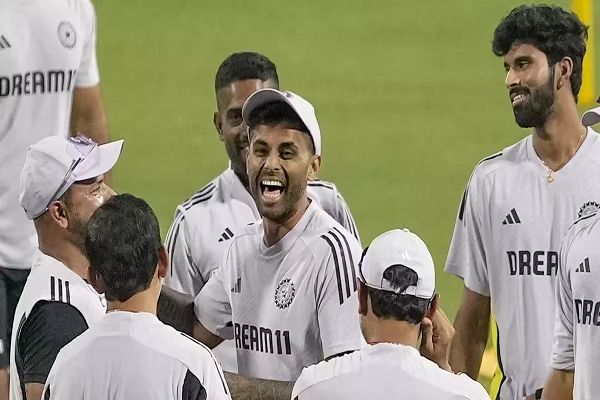 'बैजबॉल' की हेकड़ी निकालने ईडन गार्डन्&zwj;स पर उतरेंगे 'स्&zwj;काईबॉल के शेर', पहली जीत के लिए होगा जबरदस्&zwj;त घमासान