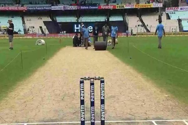 IPL 2025 में Pitch को लेकर मचा बवाल, BCCI और फ्रेंचाइजियों के बीच लड़ाई-झगड़े की नौबत!